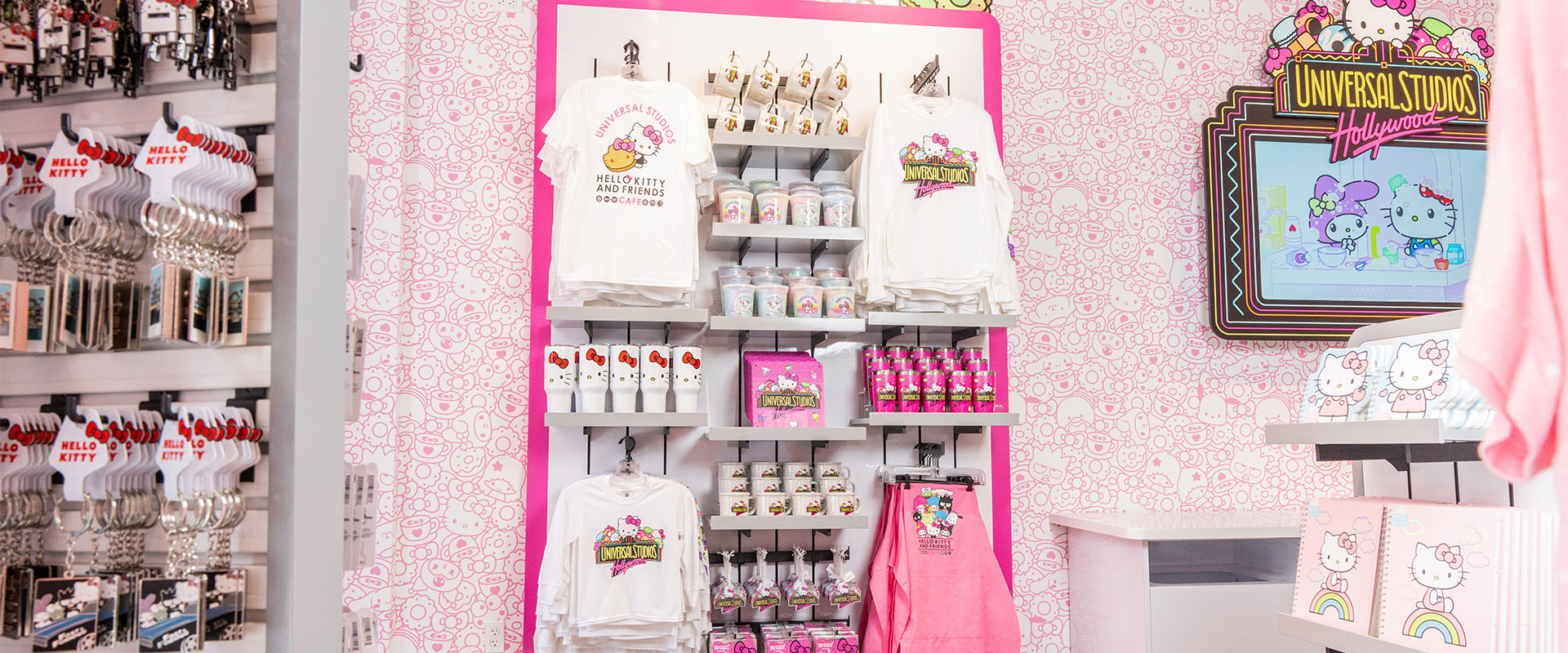 https://universalproductsexperiences.films.apps.nbcuni.com/storage/news-hello-kitty-cafe-la-desktop-6733fbdf3a02c.jpg