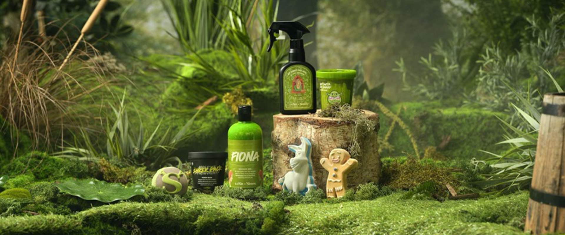 https://universalproductsexperiences.films.apps.nbcuni.com/storage/news-shrek-lush-desktop-6642b21eea2ec.jpg